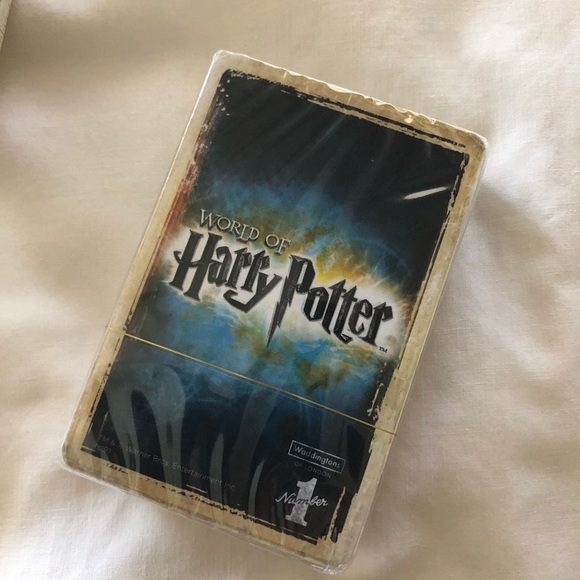 NIP HARRY POTTER PLAYING CARDS - Picture 3 of 4